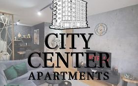 Marilyn Lux Apartment
